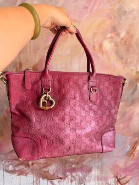 Gucci Designer Embossed Tote Bag in Berry Pink
